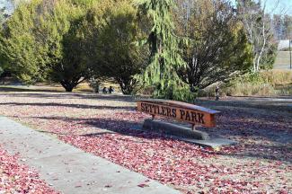 One Welcome Sign to the park