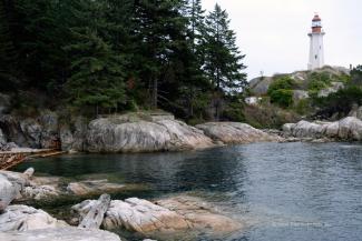 The colours in the water really attracted me to this image