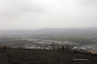 A southerly view from an empty mid-mountain lot.